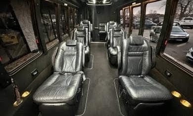 2011 Ford F-550 Executive Limo Bus – Powerful Diesel Performance