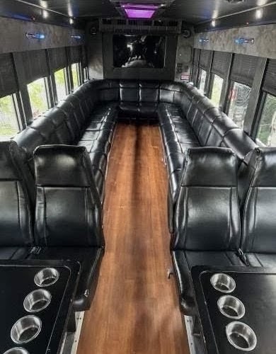 Well-Equipped 2013 International 32-Passenger Limo Bus