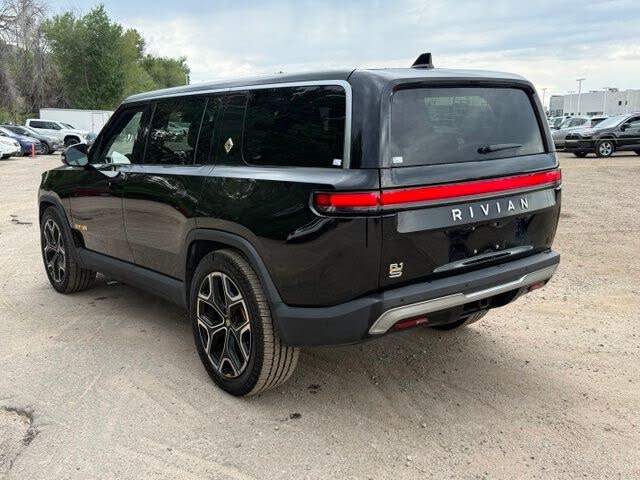 2022 Rivian R1S Launch Edition AWD