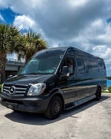 13-Passenger 2015 Mercedes-Benz Sprinter 3500 – Diesel Luxury Van