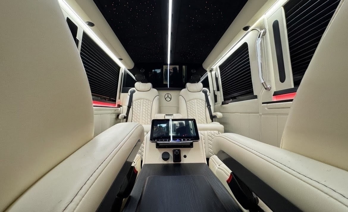 2026 Mercedes-Benz CEO Sprinter