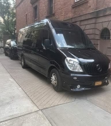 2013 Mercedes-Benz Sprinter 3500 Limo Van – 14 Passenger Luxury