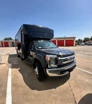 Premium 2017 Ford F-550 26-Passenger ADA Shuttle Bus
