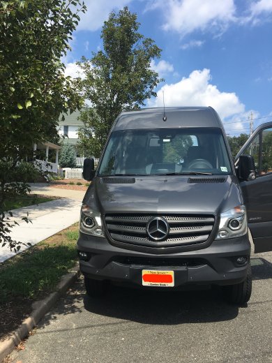 Premium 9-Passenger 2016 Mercedes-Benz Sprinter 2600 Van