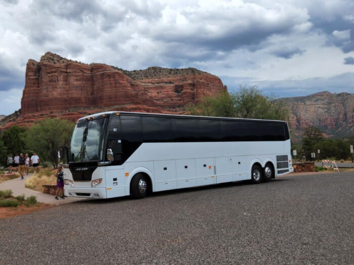 2020 Prevost H3-45