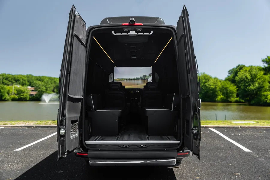 2022 Mercedes-Benz Sprinter RWD