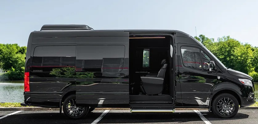 2022 Mercedes-Benz Sprinter RWD