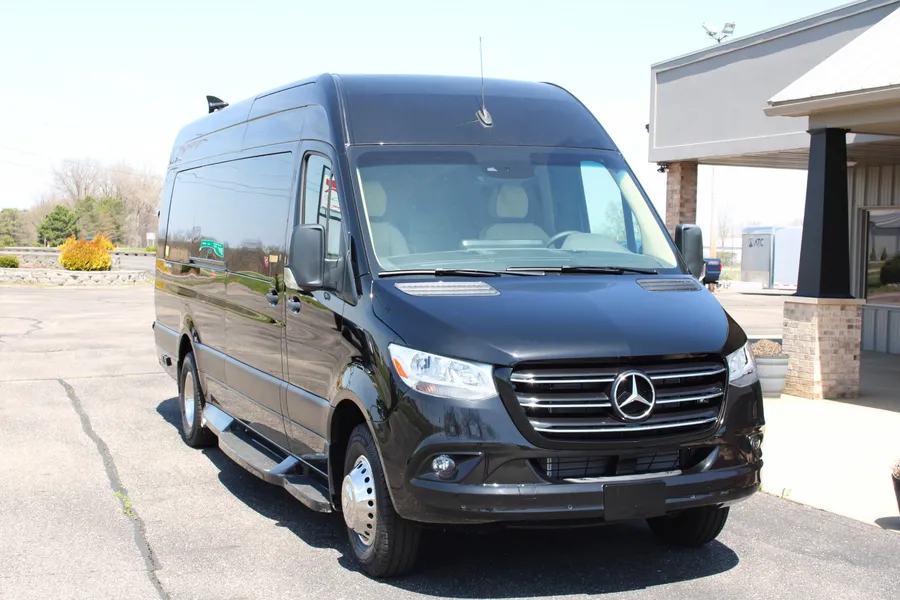 2024 Mercedes-Benz Sprinter RWD