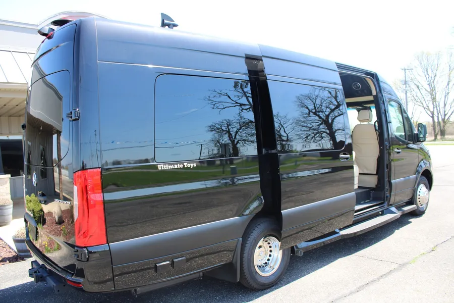 2024 Mercedes-Benz Sprinter RWD
