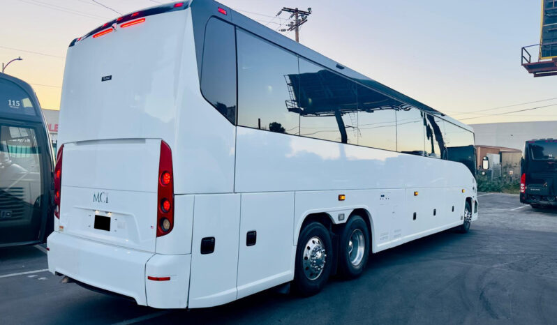 2019 MCI J4500 -Charter Bus