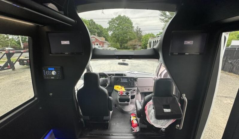 2017 Ford E450 Executive Shuttle