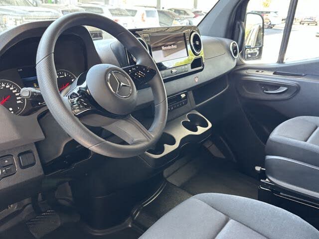 2026 Mercedes-Benz Sprinter 2500 170 High Roof Passenger Van RWD