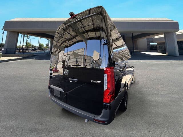 2026 Mercedes-Benz Sprinter 2500 170 High Roof Passenger Van RWD