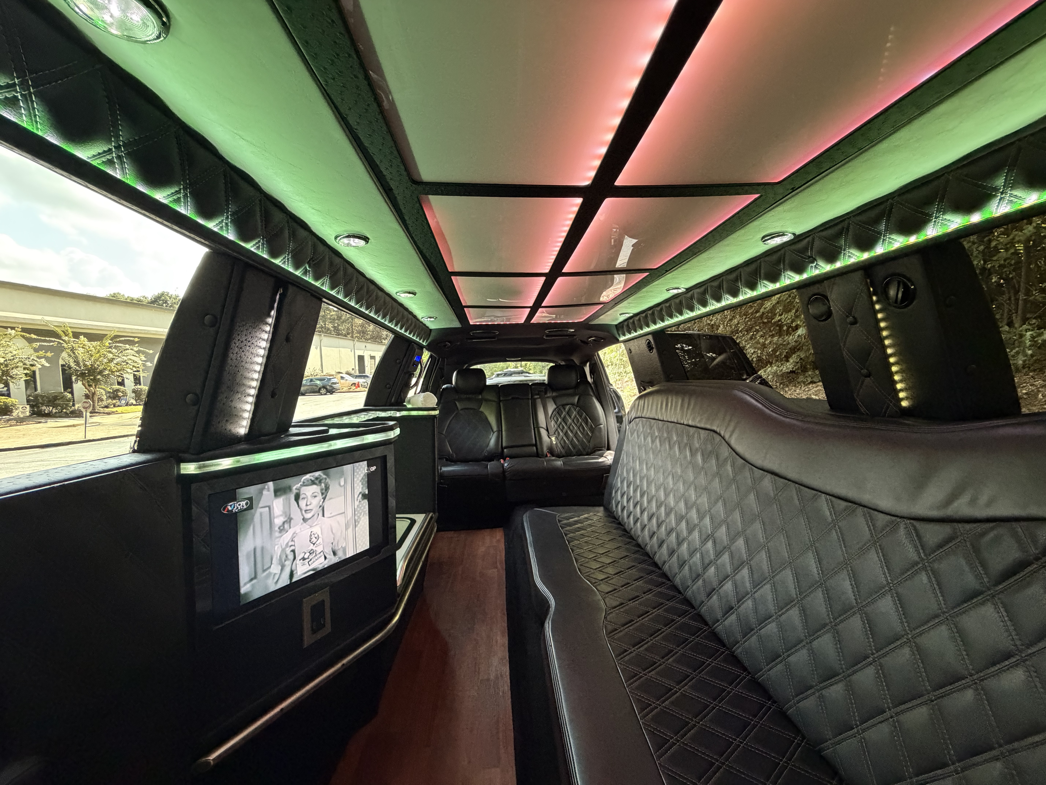 2014 Lincoln MKT Stretch Limo