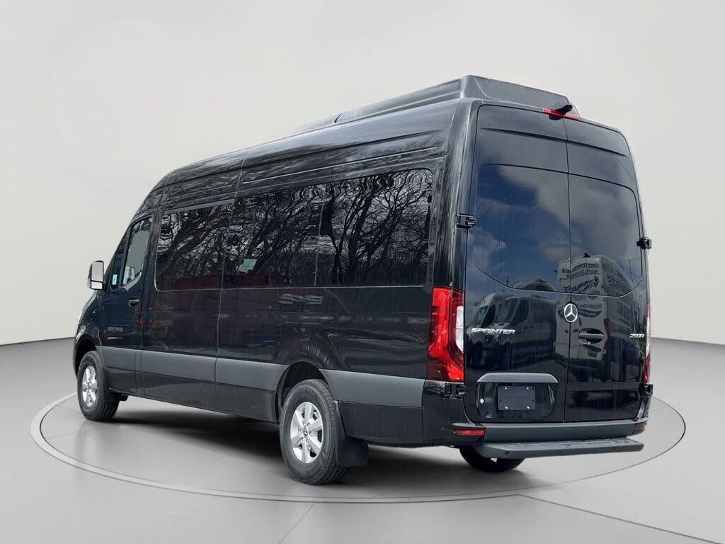 2026 Mercedes-Benz Sprinter 2500 170 High Roof Passenger Van RWD