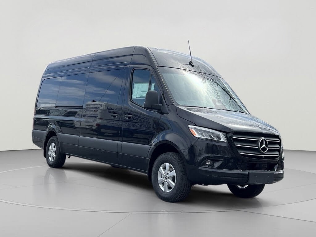 2026 Mercedes-Benz Sprinter 2500 170 High Roof Passenger Van RWD