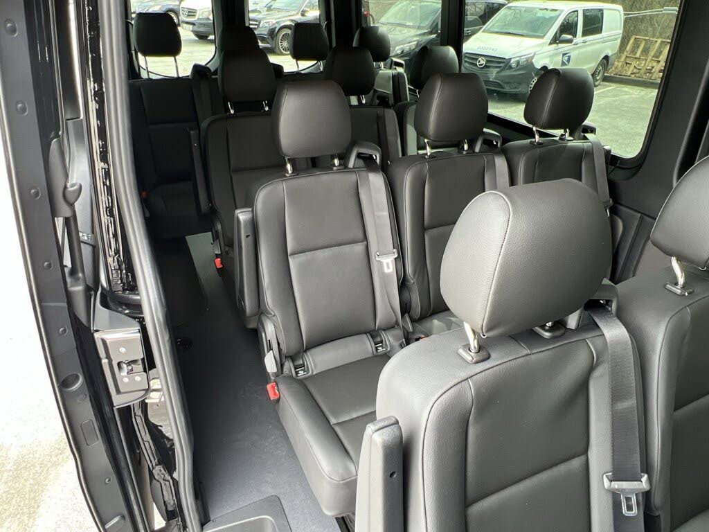 2026 Mercedes-Benz Sprinter 2500 170 High Roof Passenger Van RWD