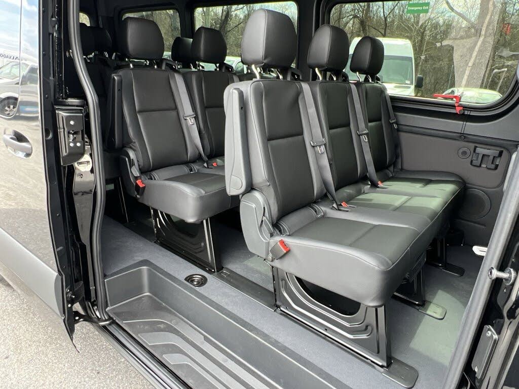 2026 Mercedes-Benz Sprinter 2500 170 High Roof Passenger Van RWD