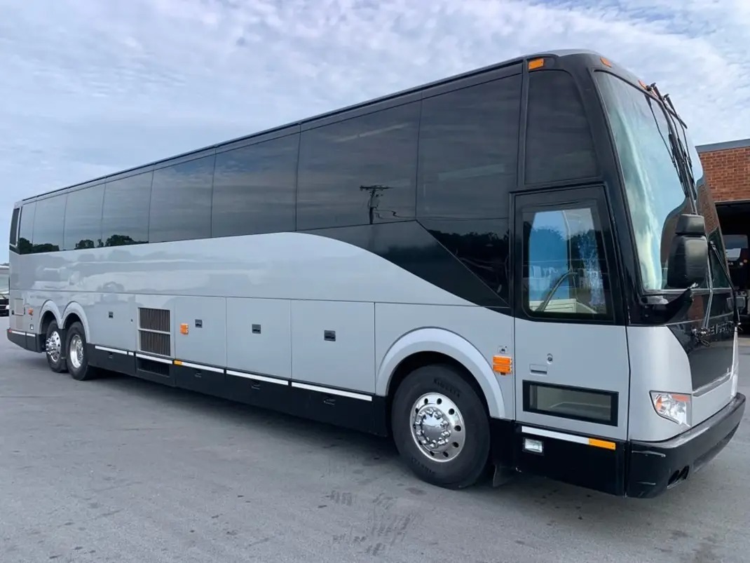 2015 Prevost H3-45 Motorcoach with Volvo D13 Diesel Engine