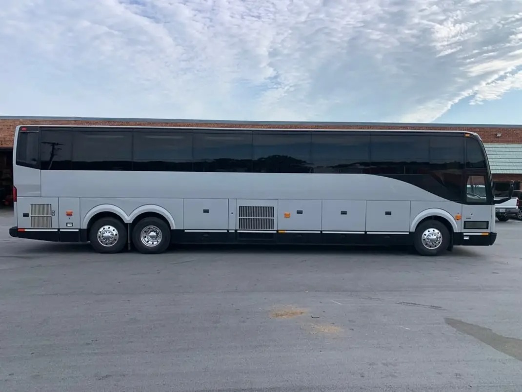 2015 Prevost H3-45 Motorcoach with Volvo D13 Diesel Engine