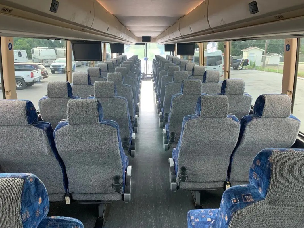 2015 Prevost H3-45 Motorcoach with Volvo D13 Diesel Engine