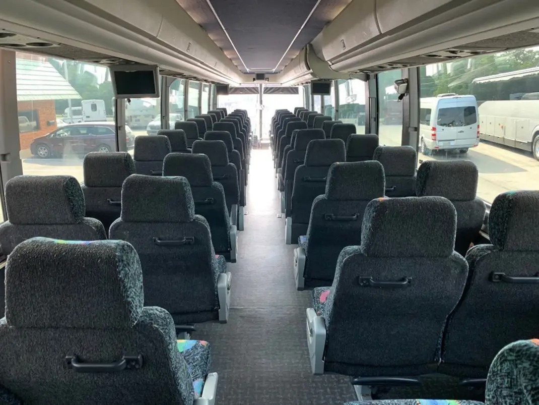 2006 Prevost H3-45 Motorcoach with Detroit Diesel Engine