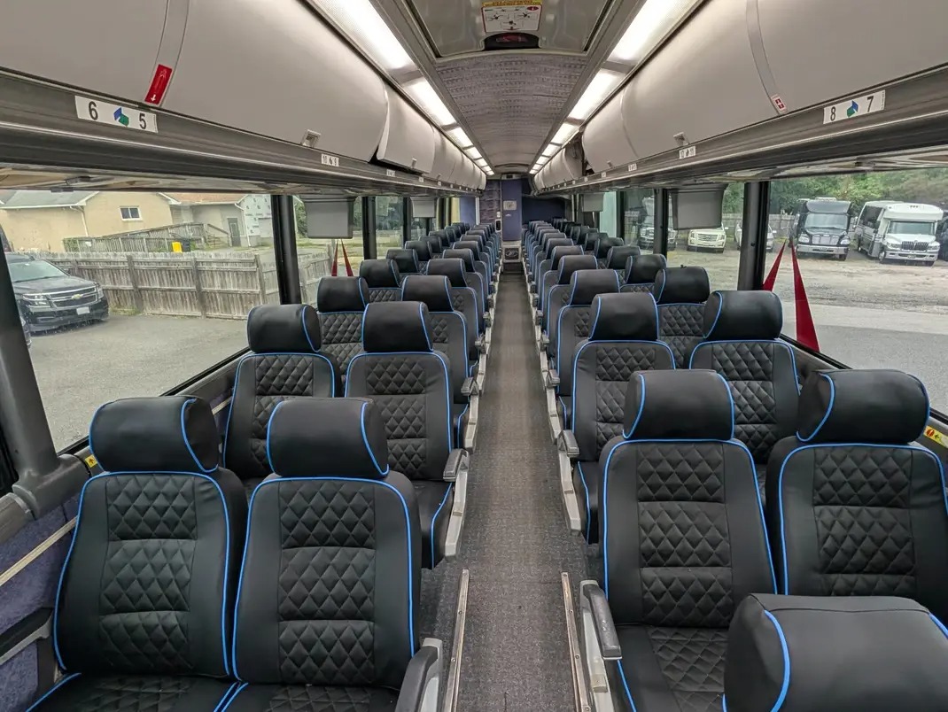 Well-Maintained 2006 MCI J4500 56-Passenger Bus