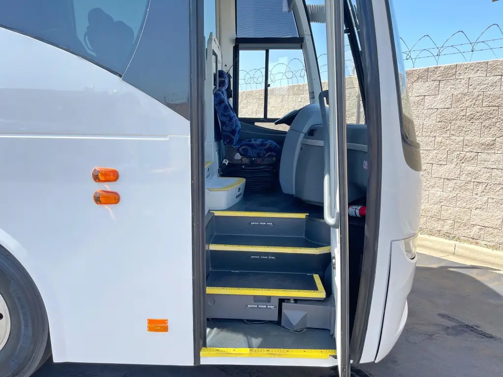 2013 Volvo 9700