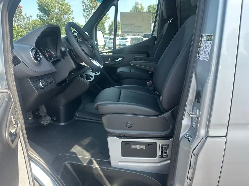 2026 Mercedes-Benz Sprinter 2500 Passenger Van