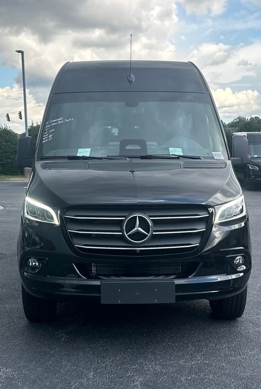 2026 Mercedes-Benz Sprinter 2500 Passenger 170 WB High Roof