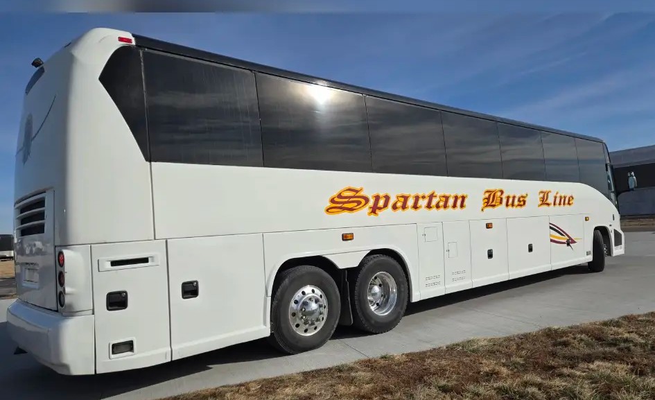 Used 2007 MCI J4500 Bus