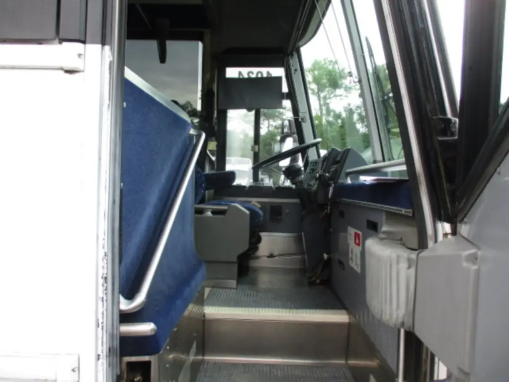 2008 MCI  J4500 Motorcoach