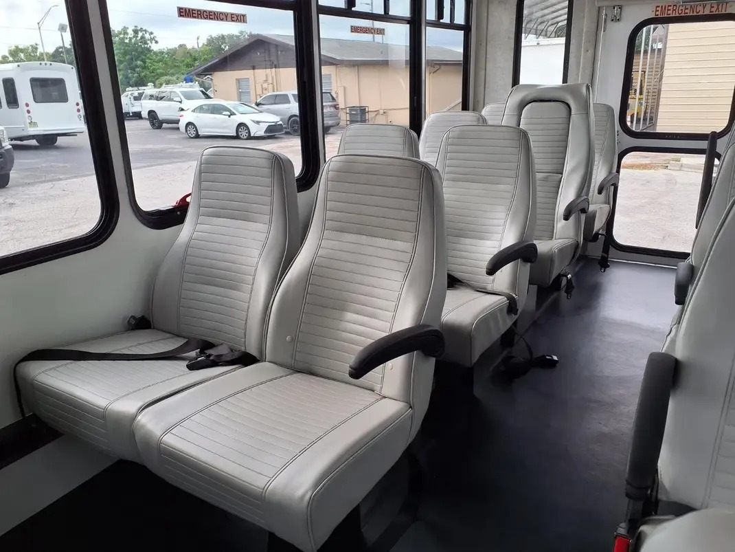 Well-Maintained 2019 Ford E-450 21-Passenger Shuttle Bus