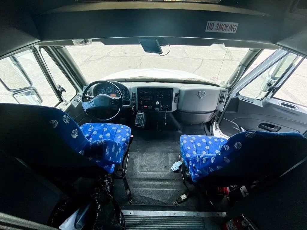 2009 International HC Series Bus