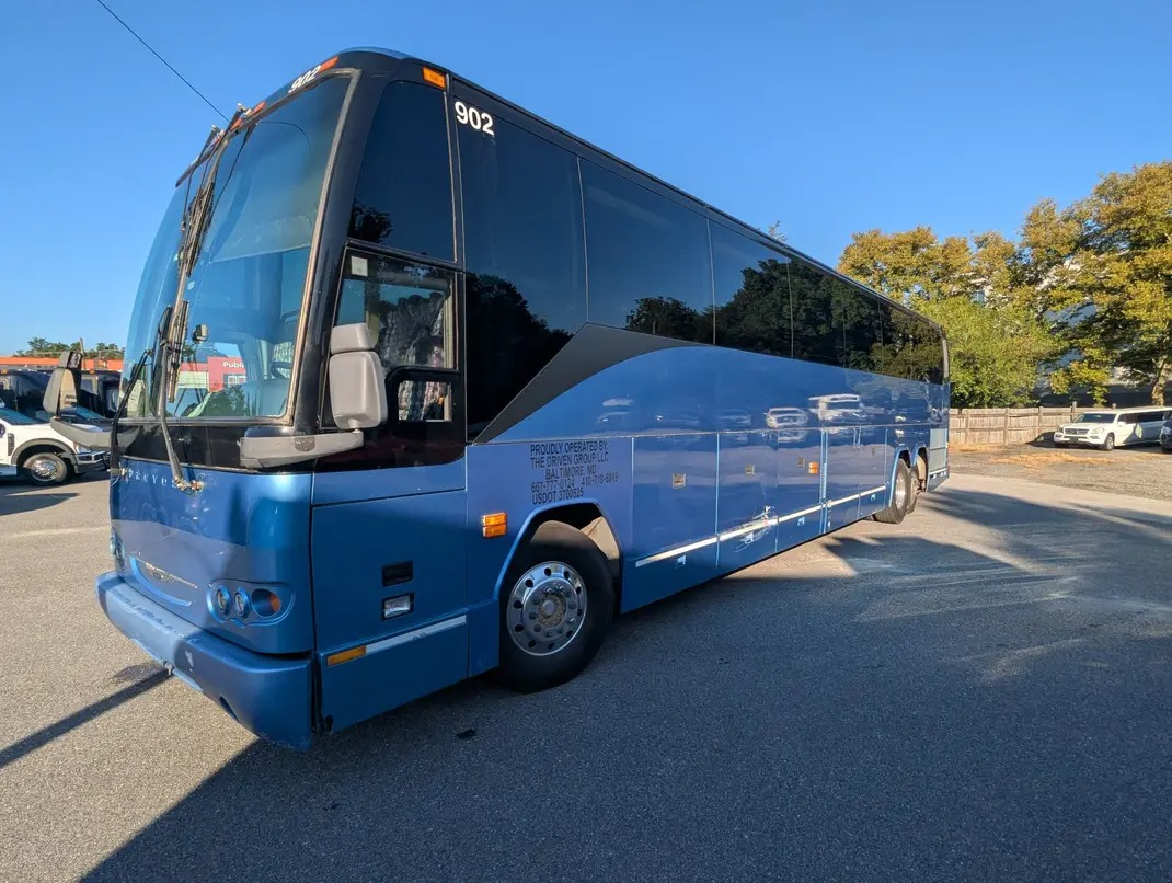 Well - maintained 2009 Prevost H3-45 Diesel Motorcoach
