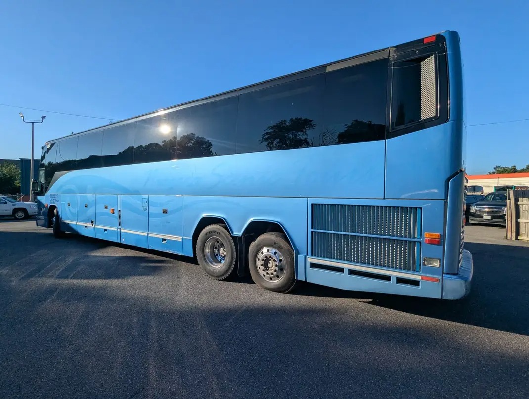 Well - maintained 2009 Prevost H3-45 Diesel Motorcoach