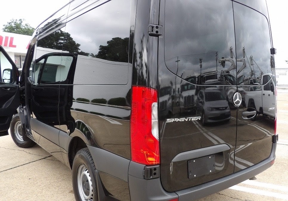 2025 Mercedes-Benz Sprinter 2500 -Passenger Van