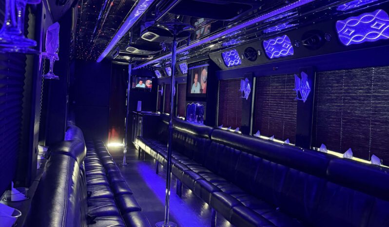 Used 2015 CT Coachworks Freightliner XBR Limo Bus Motorcoach