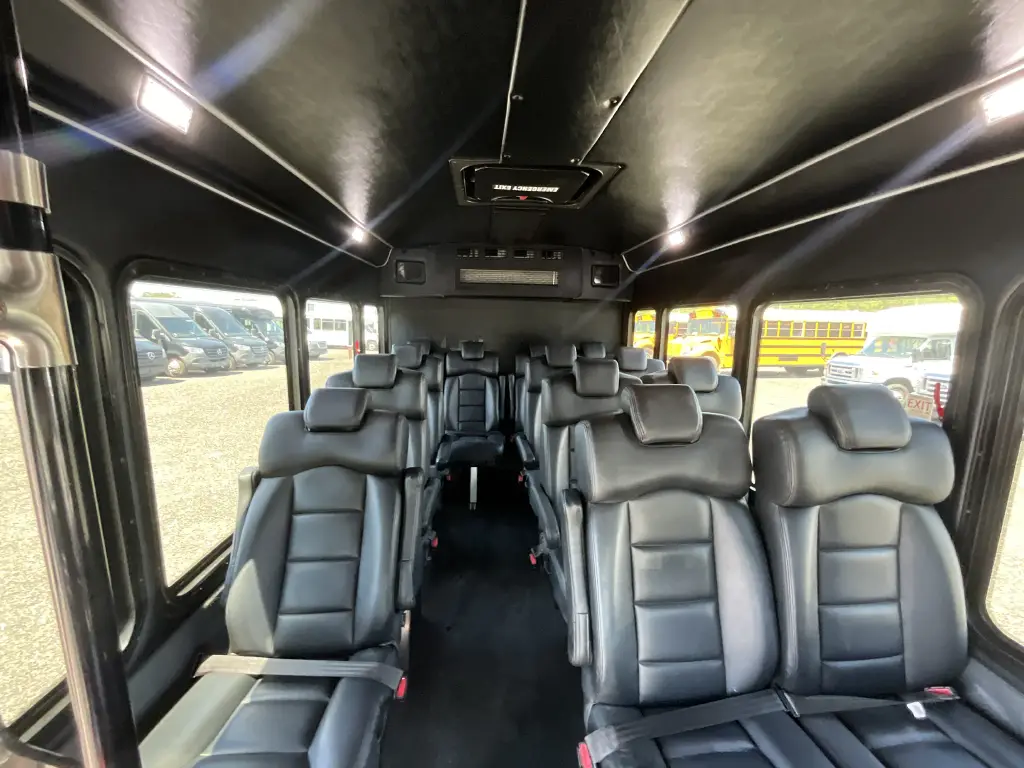 2020 Ford Transit Passenger Van – Glaval Commute