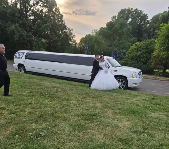 2008 Cadillac Escalade Limousine