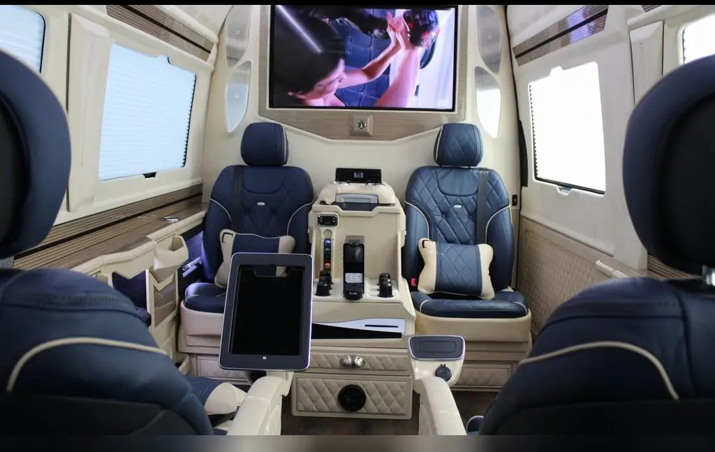 2022 Mercedes-Benz Sprinter 2500 FARI VIP Design – Magnum Opus Edition