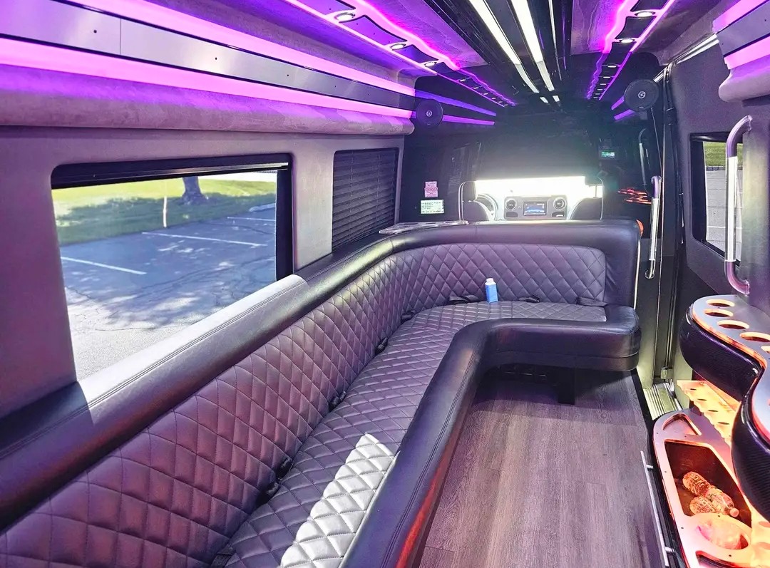 2020 Mercedes-Benz Sprinter 3500 15-Passenger Limo Van
