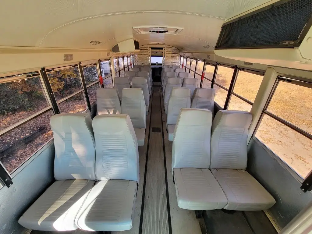 2012 IC Bus PC305