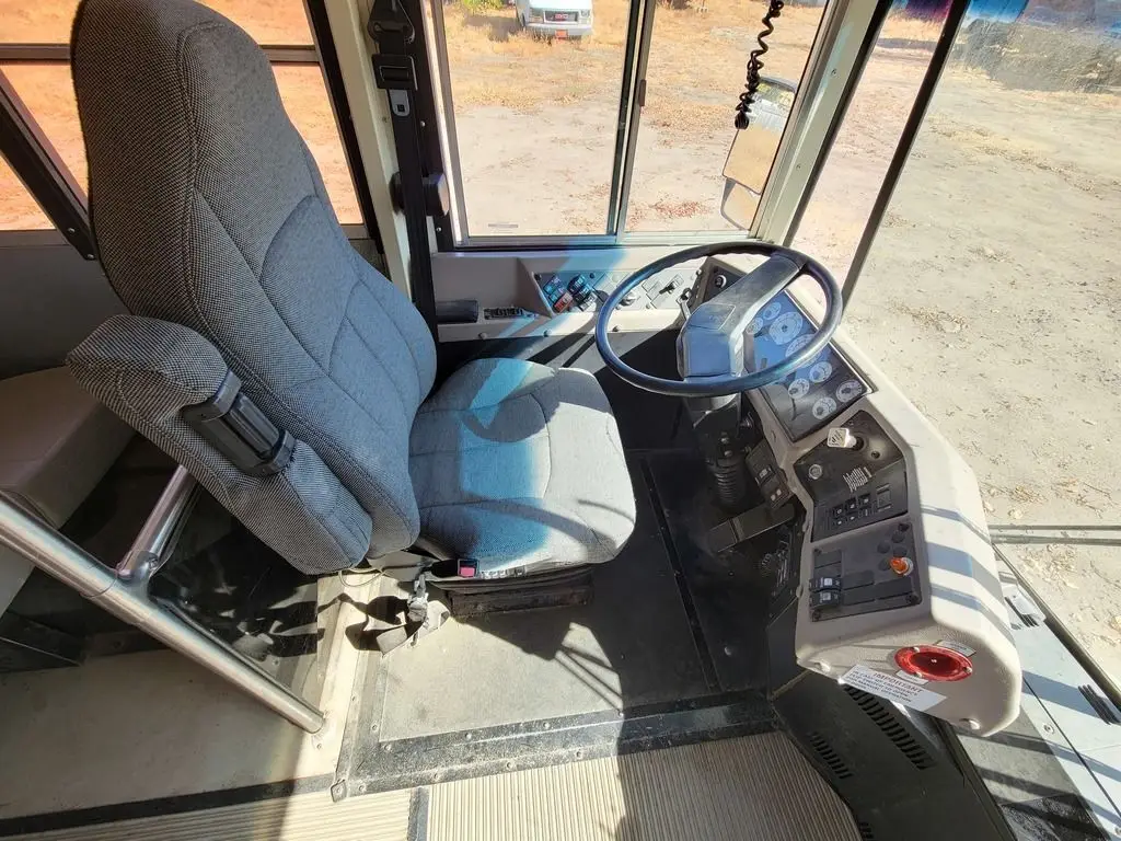 2012 IC Bus PC305