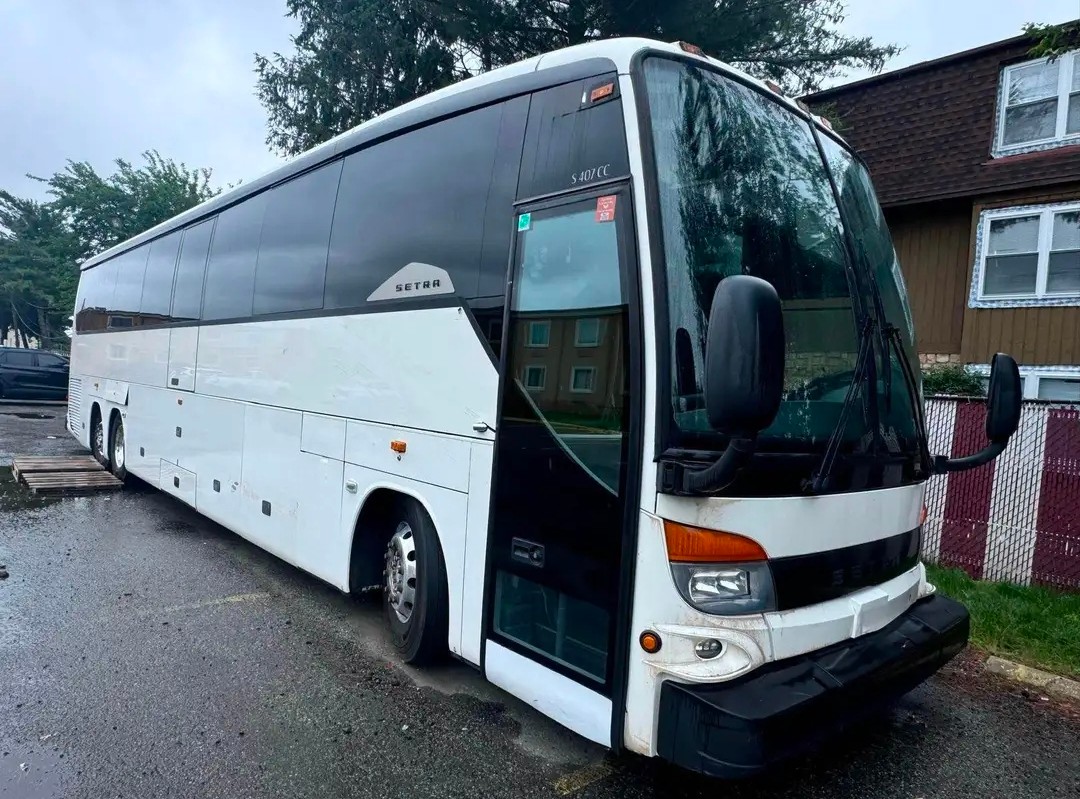 2012 Setra S407 Motorcoach with Detroit Diesel Engine
