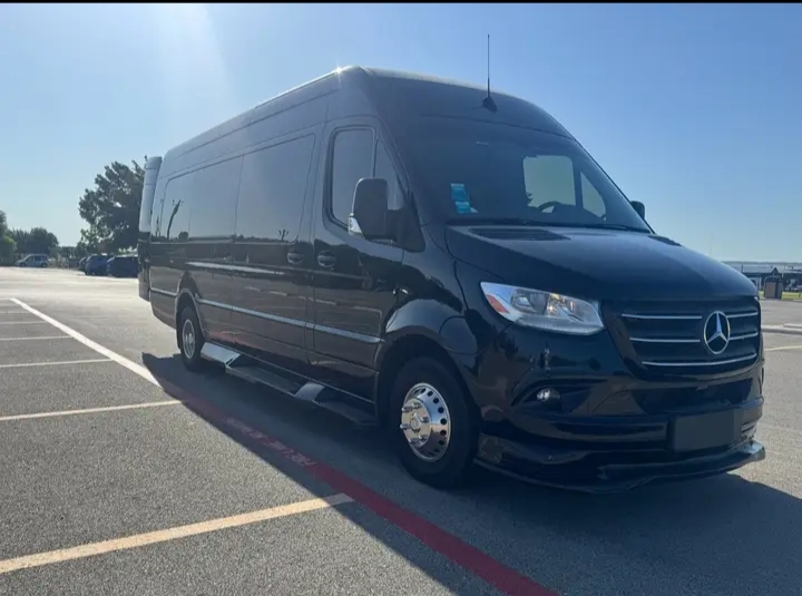 2023 Mercedes Benz Sprinter