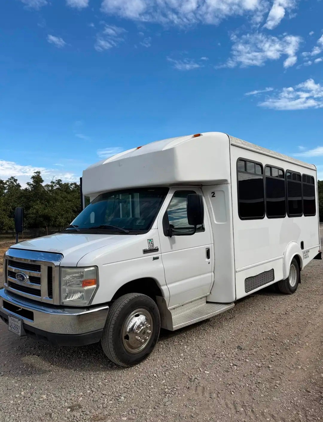 2016 Ford E-350 Executive Limo Bus – 15-Passenger Capacity
