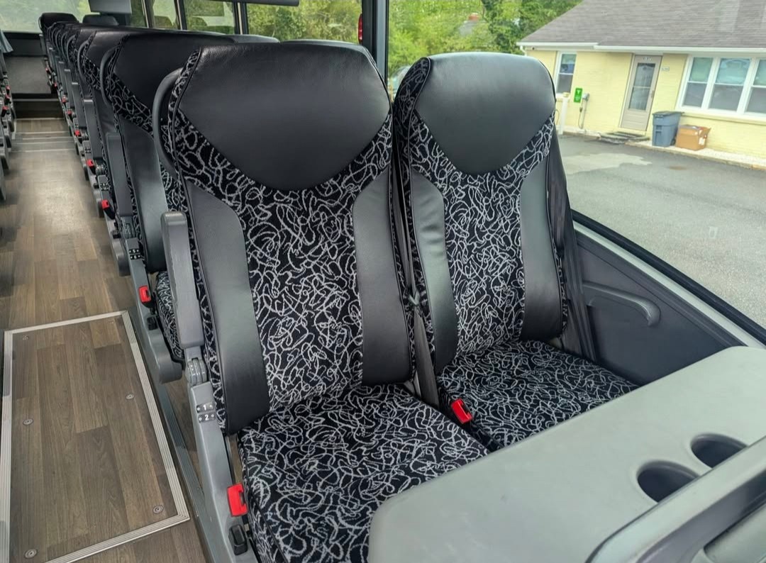 2017 Van Hool CX35 – Well-Maintained 38-Passenger Coach
