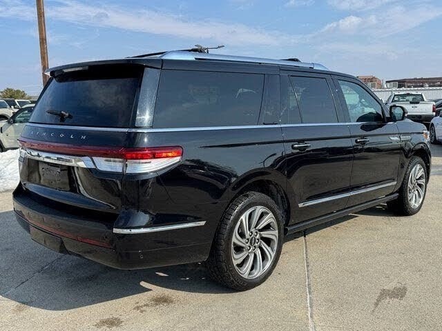 2022 Lincoln Navigator L Reserve 4WD