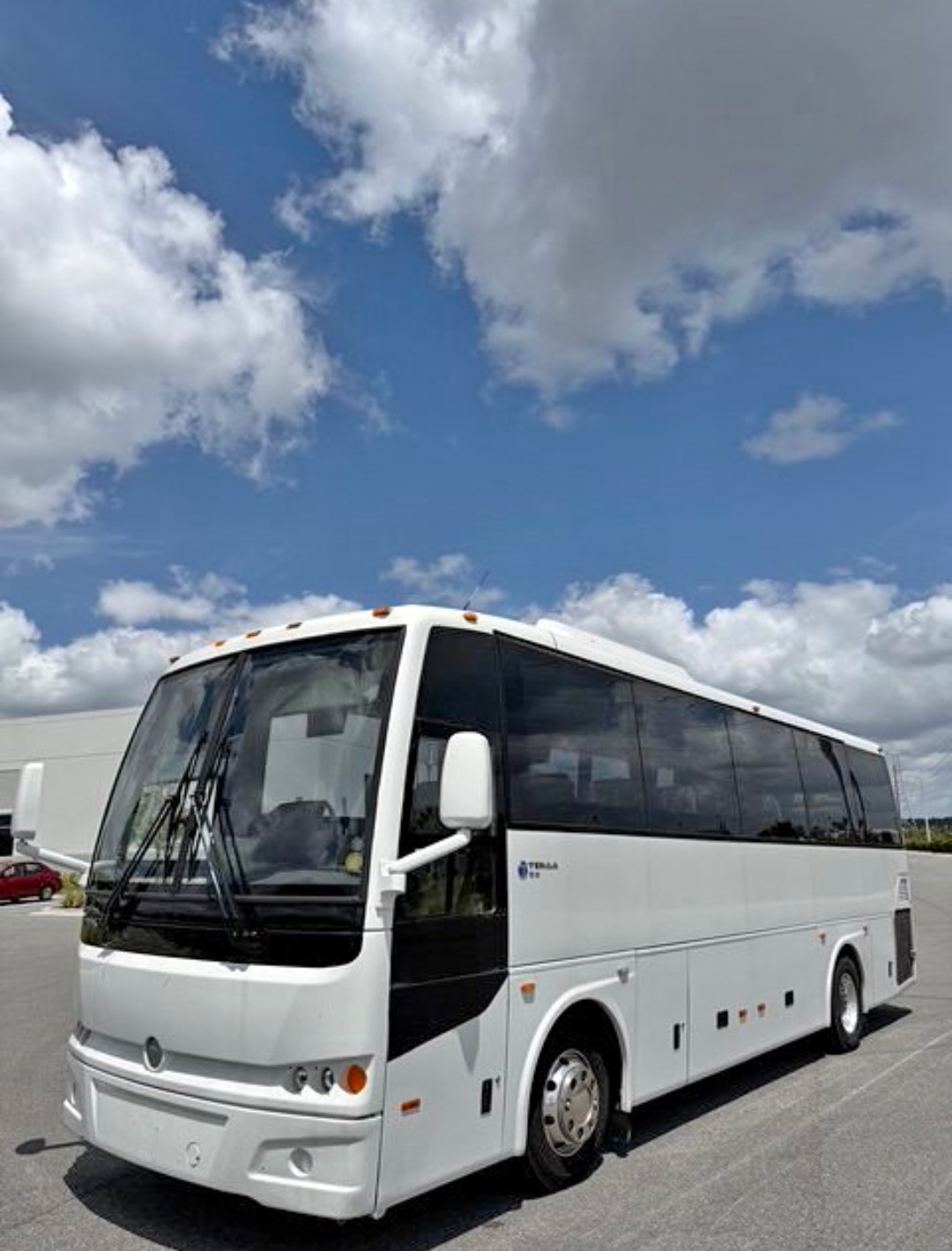2014 Temsa TS30 with Cummins Engine & Allison Transmission
